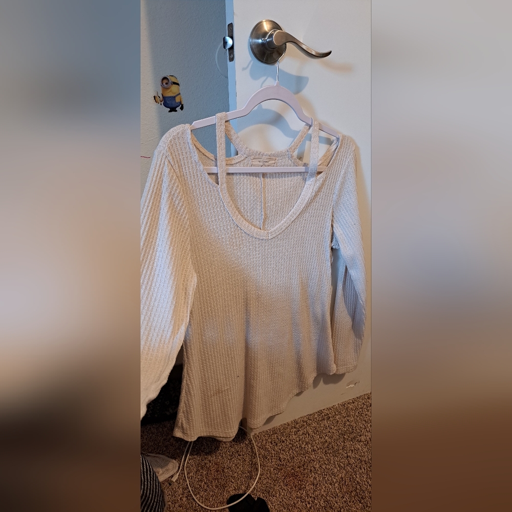 Off shoulder fall sweater